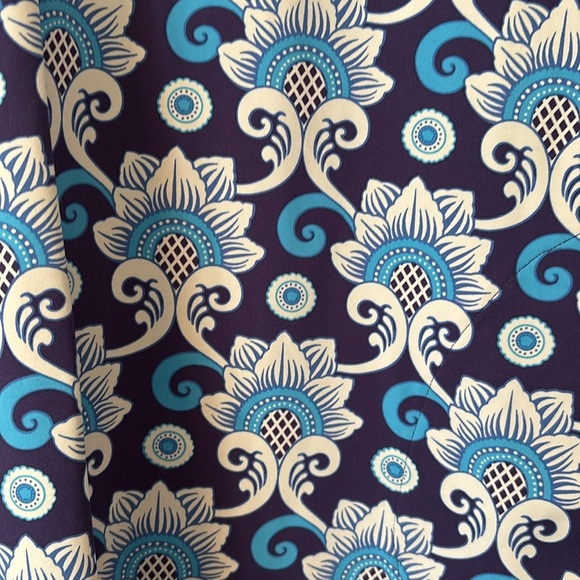 J. McLaughlin Blue and White Patterned Stretchy Dress - S - Picture 2 of 9